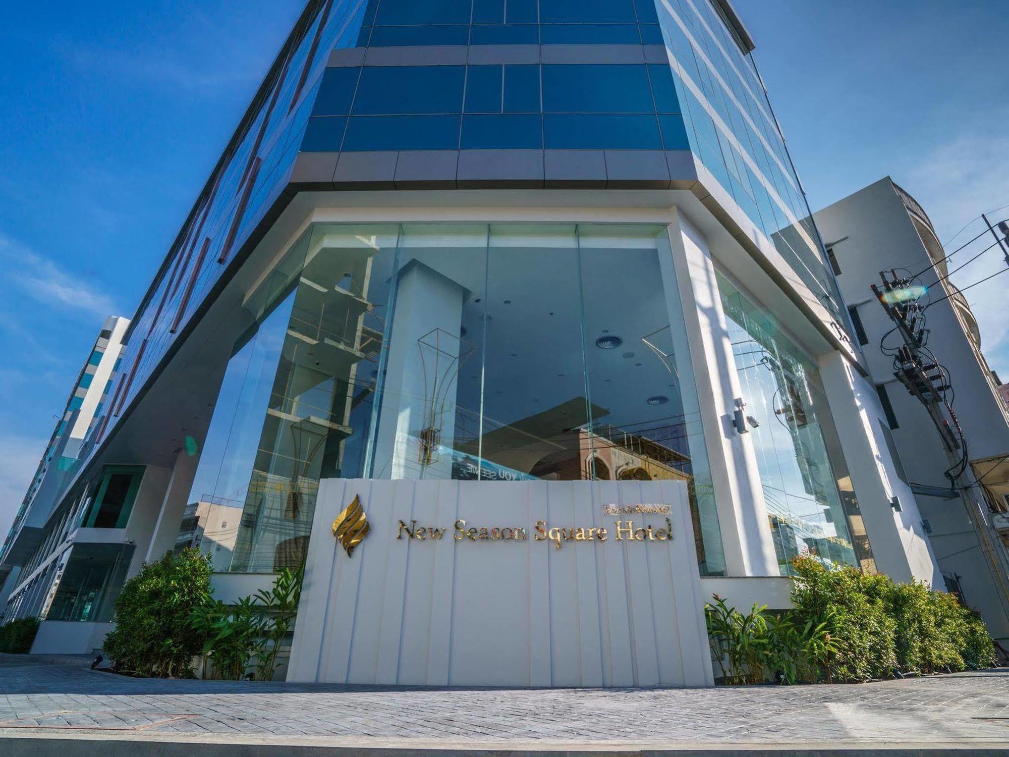 New Season Square Hotel Hat Yai Esterno foto