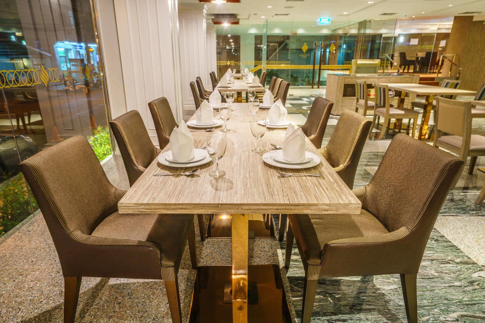 New Season Square Hotel Hat Yai Esterno foto